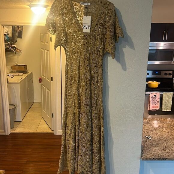 Zara Limited Edition Dress - Crotchet w Beading Tan Dress - Size XS - NWT - Picture 3 of 6